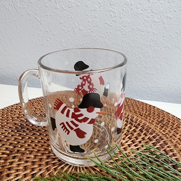 Pair of Luminarc Glass Snowman Mugs by Crate and Barrel, c. 1980, Cute Snowmen! - Picture 2 of 4